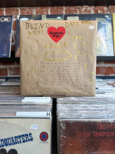 Load image into Gallery viewer, Blind Date #20

