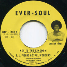 Load image into Gallery viewer, E.L. Fields Gospel Wonders featuring Sharon Jones Heaven Bound b/w Key To The Kingdom 7&quot; CRATEISM
